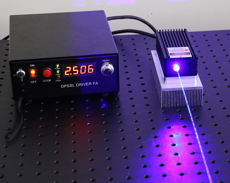 455nm Azul Láser semiconductor 6000mW Alto Voltaje Laser